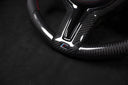 BMW S-Series Carbon/Ventilated Leather Steel, Détails rouges