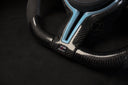 BMW S-Series Alcantara/Carbon Ratt, LED Yas Marina Blue Détails