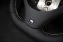 BMW E8X/E9X Vootage en cuir, détails blancs