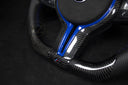 BMW F10/F11 volant en carbone, avec des détails bleus