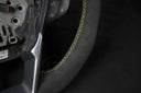 Ford Mondeo Alcantara volant, détails jaunes