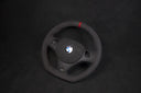 BMW E8X/E9X M-performance Alcantara Ratt Red Détails